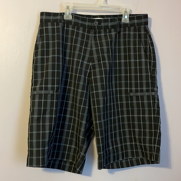 Adidas Black with Blue Plaid Cargo Shorts size 30 - Picture 1 of 16